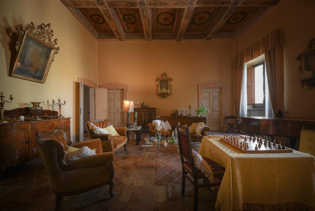 Palazzo Bonfranceschi Bed & Breakfast Belforte del Chienti Dış mekan fotoğraf